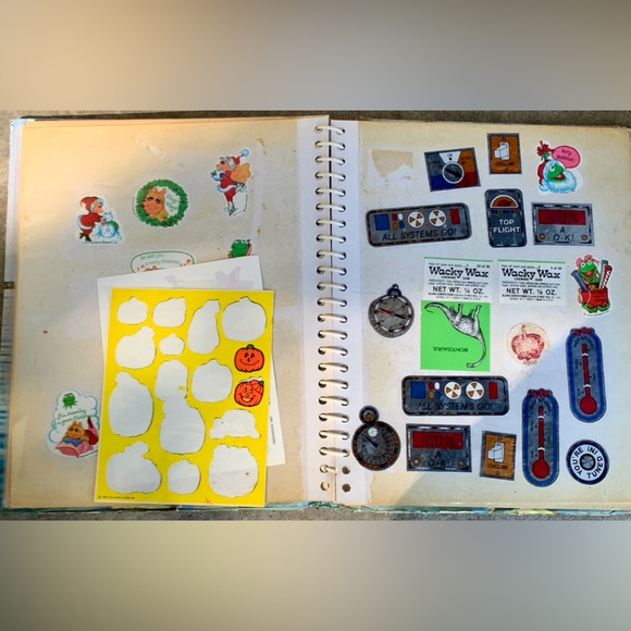 c. 1981 Vtg Spiral Bound Sticker Collection Album - Picture 7 of 16